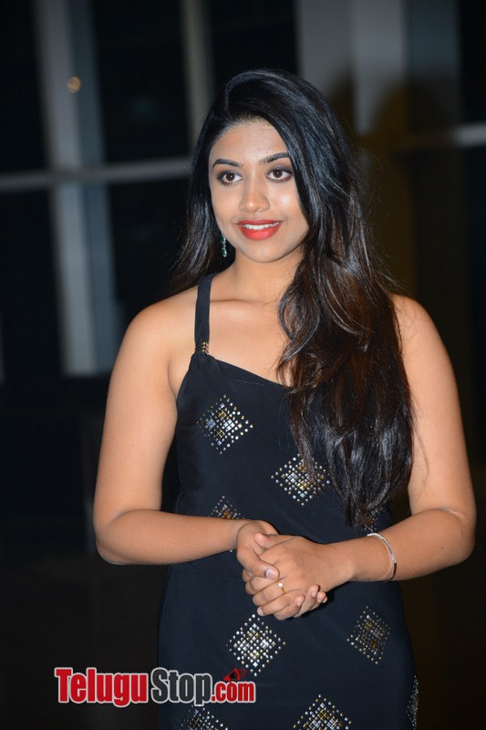 Latest photos malavika satheesan-Gallerys, Telugu Actress, Telugu Stopcom, Telugu Photos,Spicy Hot Pics,Images,High Resolution WallPapers Download